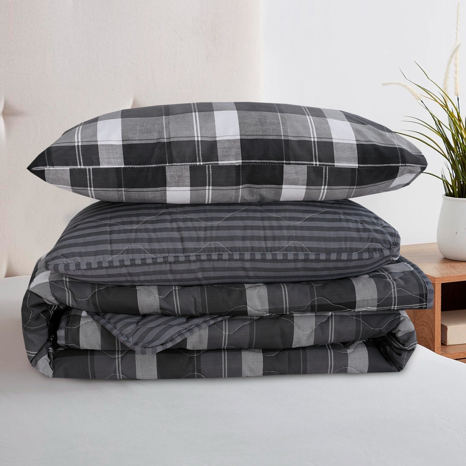 Classic Black 7-Pcs Cotton Punch